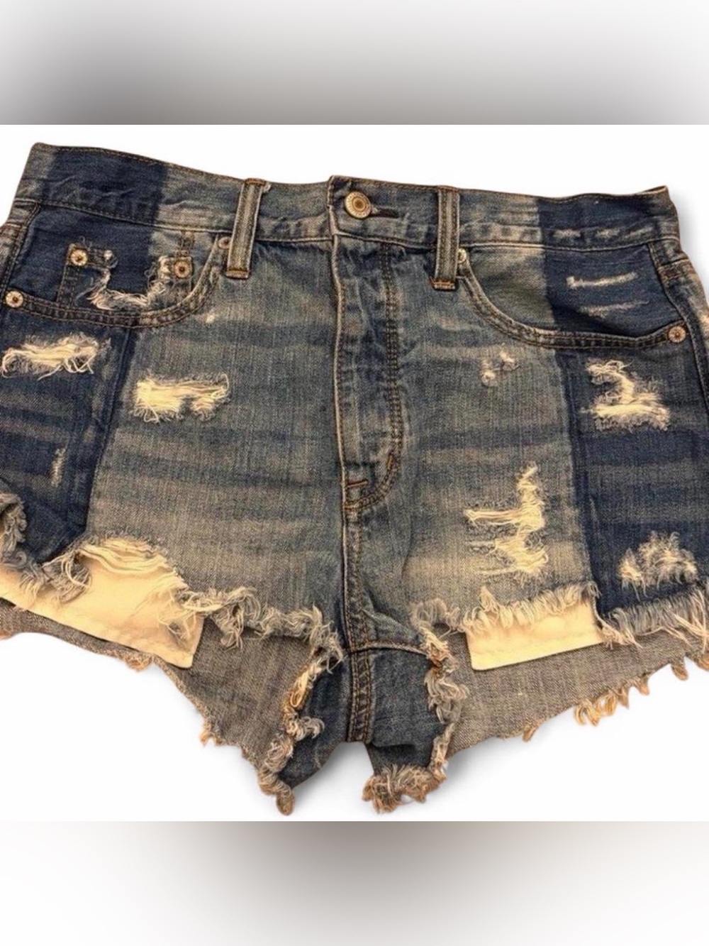 American Eagle High Waisted Denim Shorts Size 8 Festival 100% Cotton Raw Hem